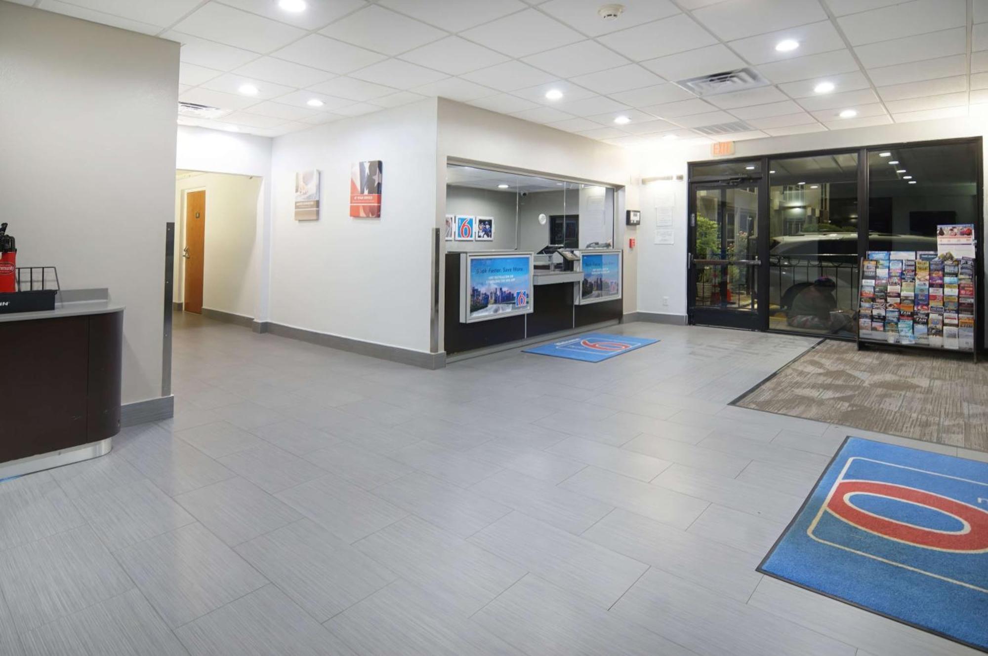 Motel 6-Fort Worth, Tx - Downtown East Bagian luar foto