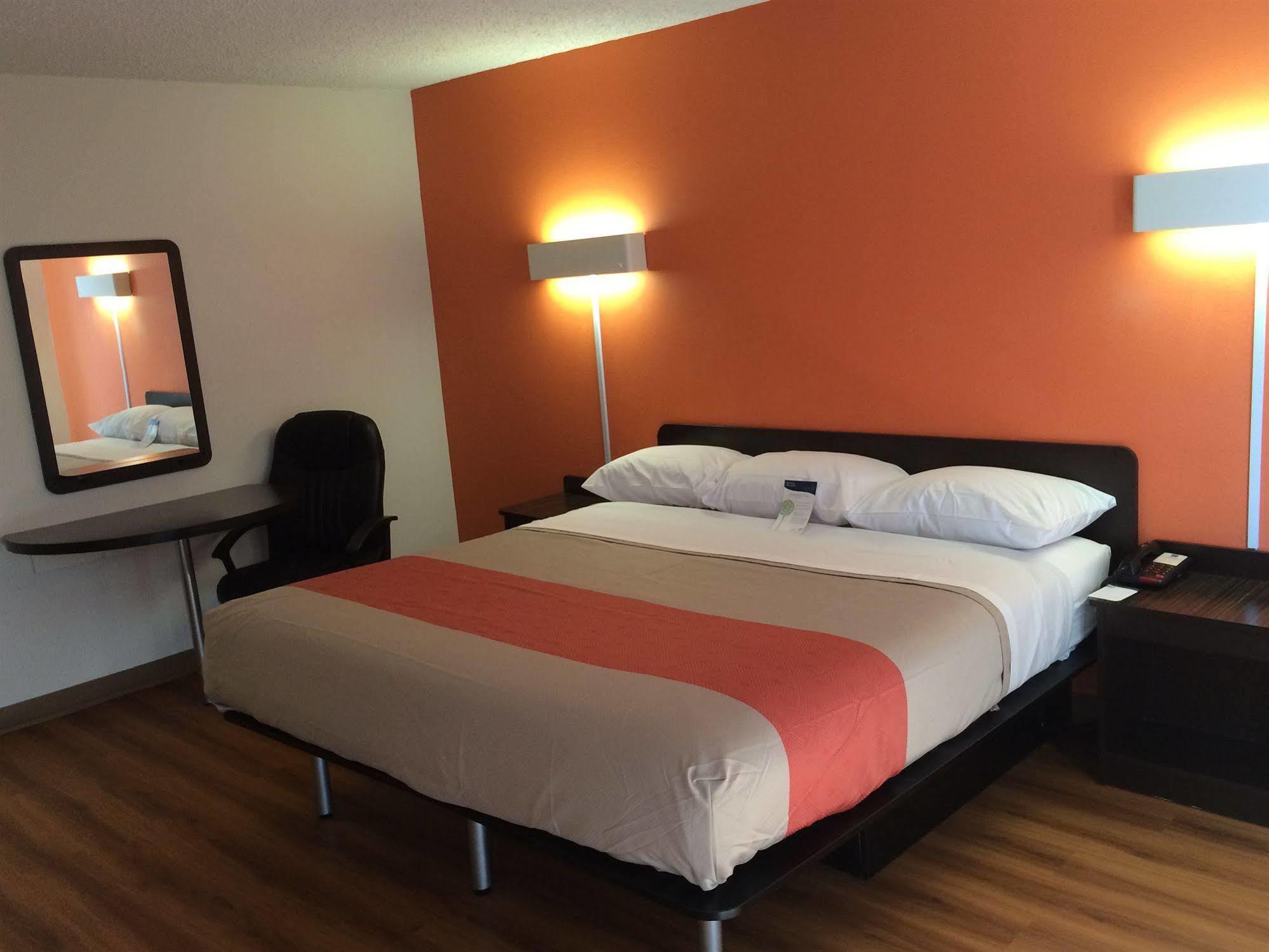 Motel 6-Fort Worth, Tx - Downtown East Bagian luar foto